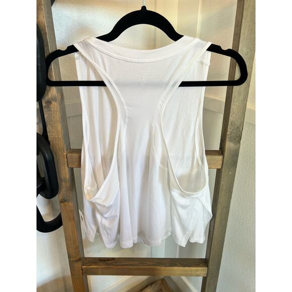 old Navy Ultralite Tank - Picture 5 of 5